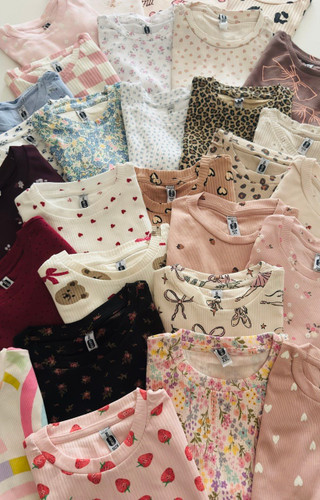 کراپ تیشرت طرحدار لبه ساده ۲۸